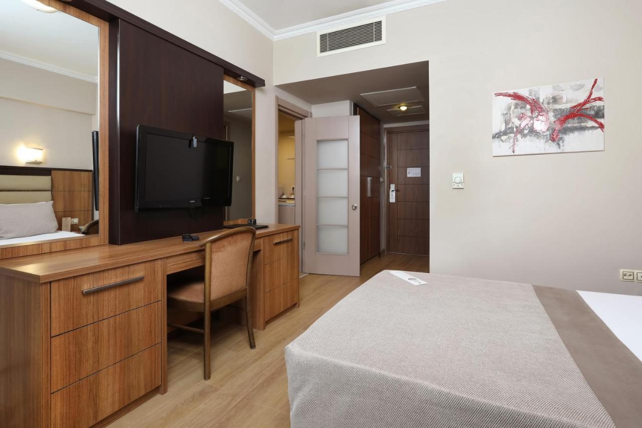 New Balturk Hotel Izmit Κοτζαελί Εξωτερικό φωτογραφία